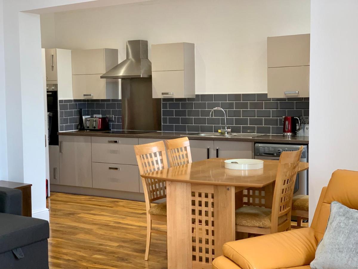 Lytham St Annes, A Spacious, High End, One Bedroomed Apartment 5 Екстериор снимка